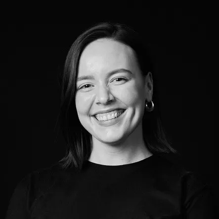 headshot of Haley Jena