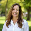 Headshot of Renee Fogelberg, MD
