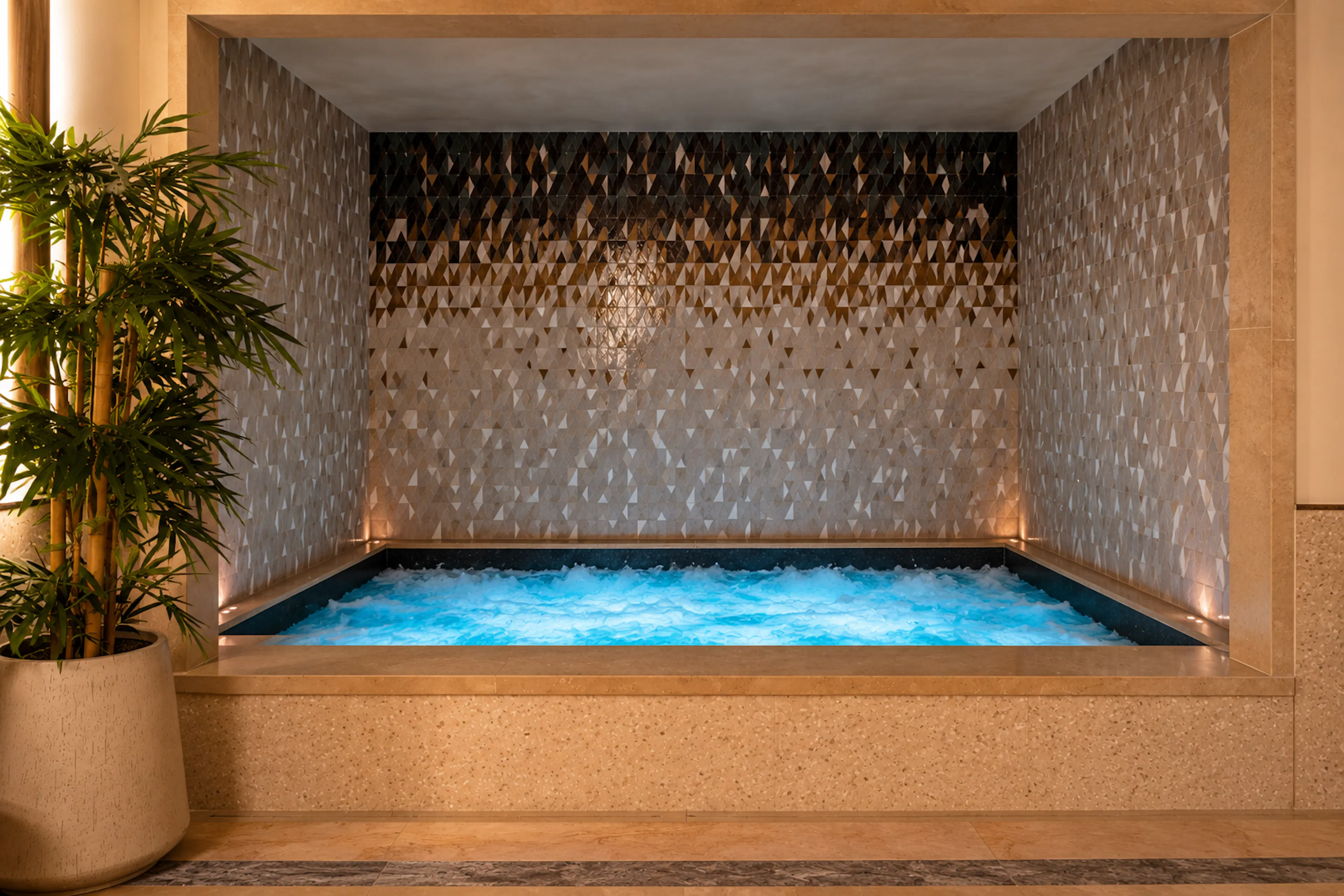 Jacuzzi