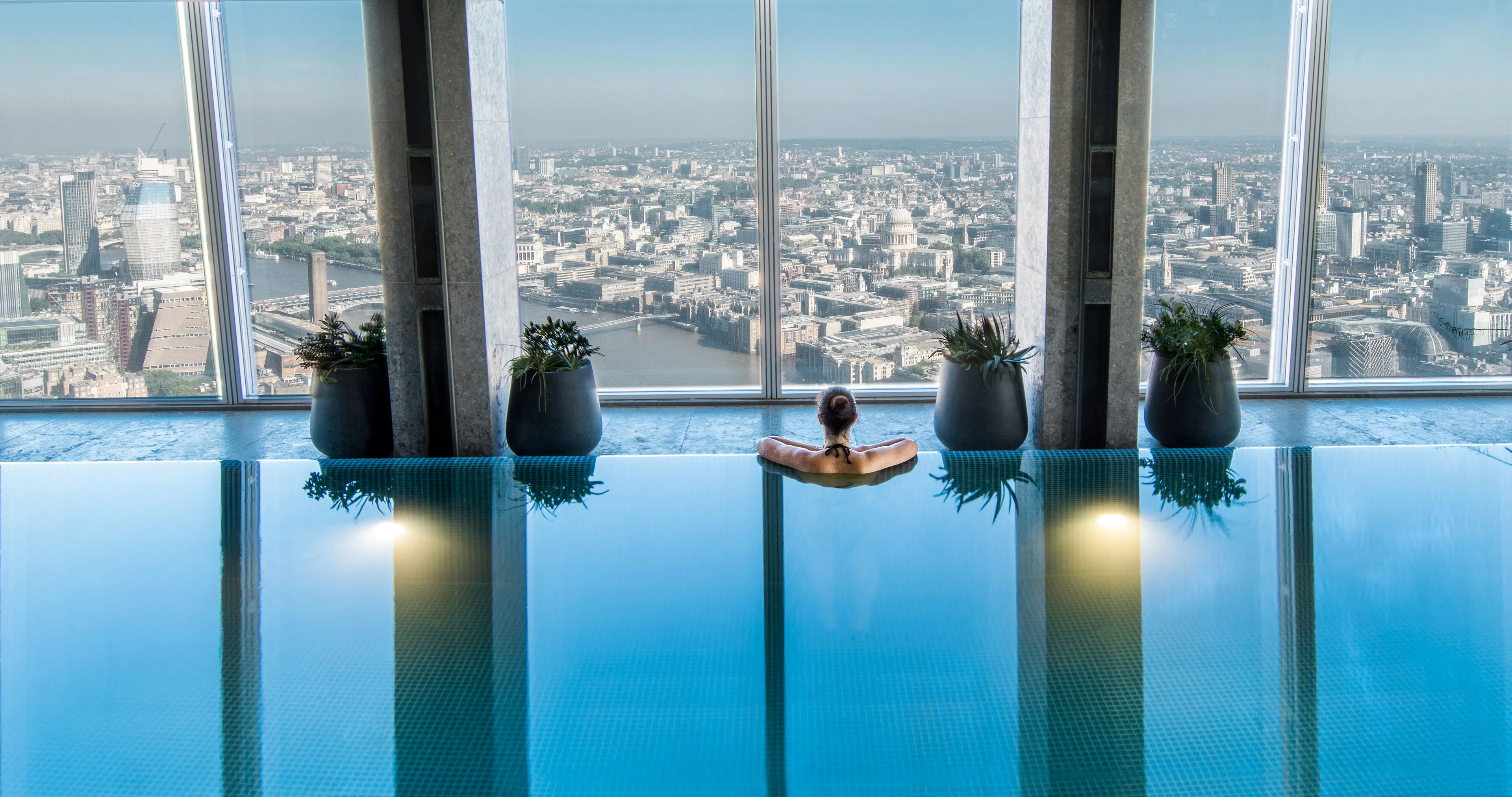 Shangri-La The Shard, London, Sky Pool