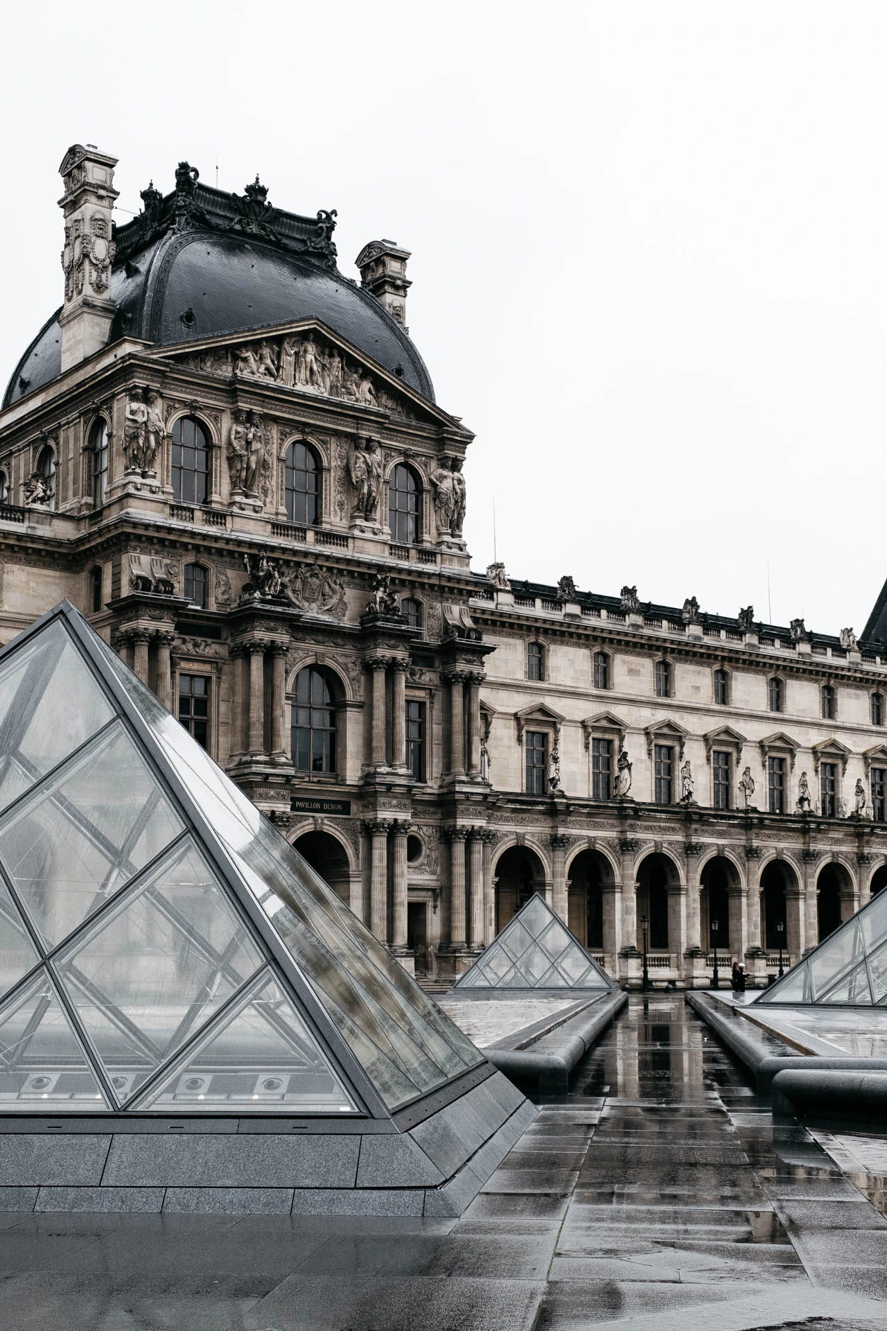 the Louvre museum in paris