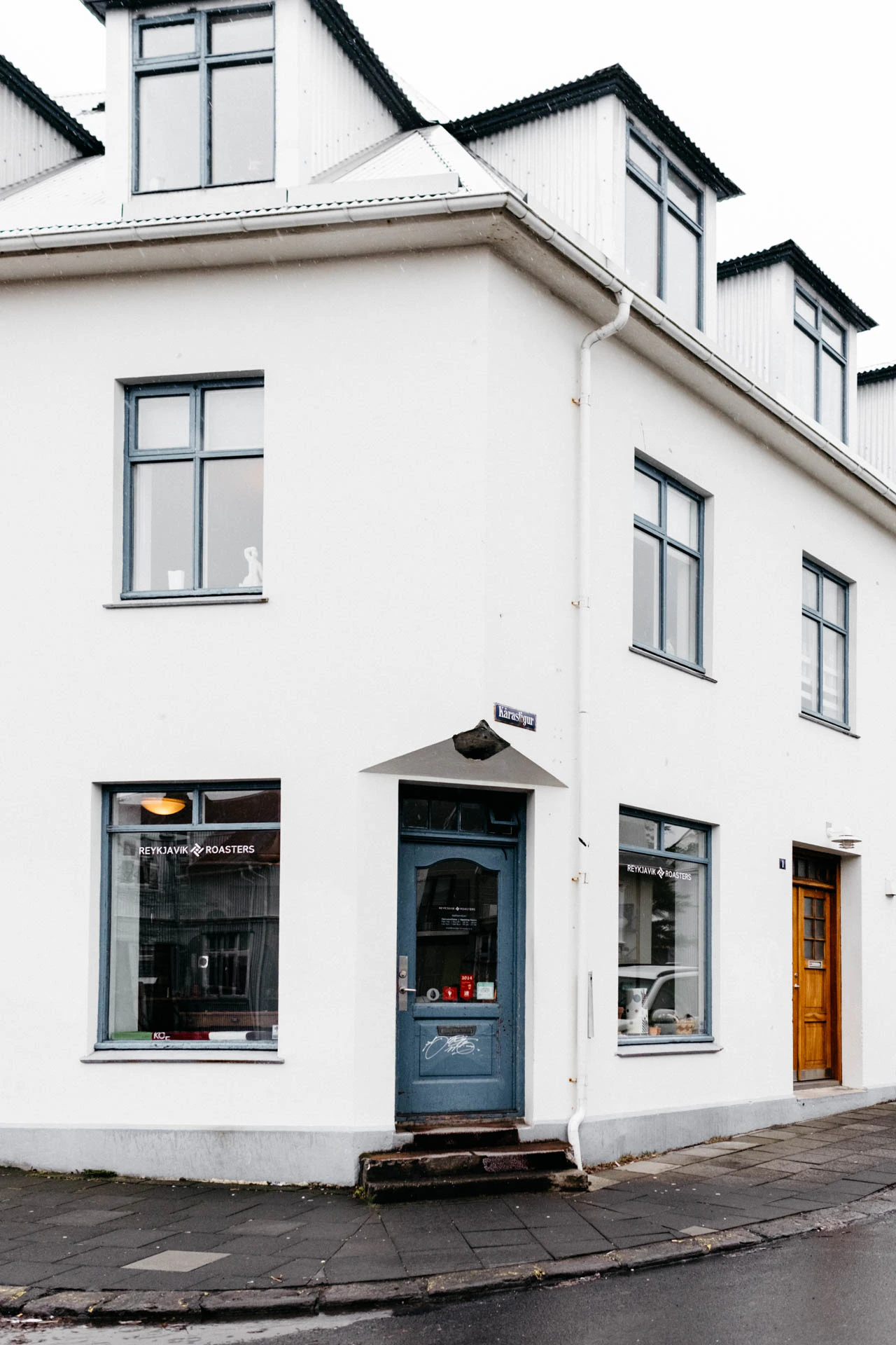 coffee shop in Reykjavík iceland
