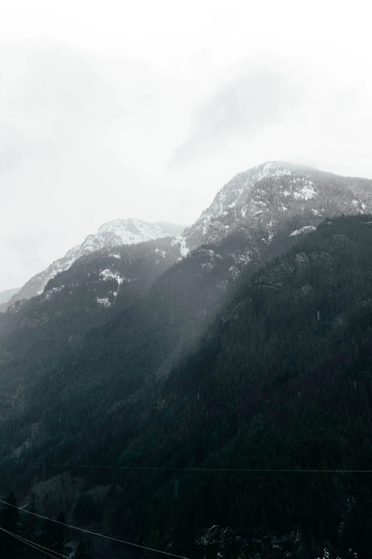 north cascades foggy mountain