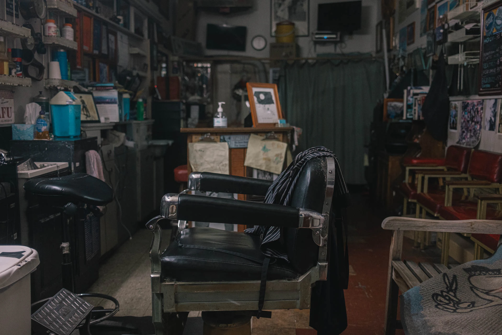 closed and empty barbershop on Montana avenue in Santa Monica