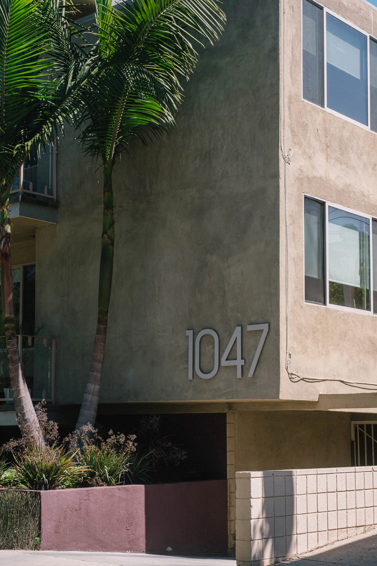 apartment building in Santa Monica