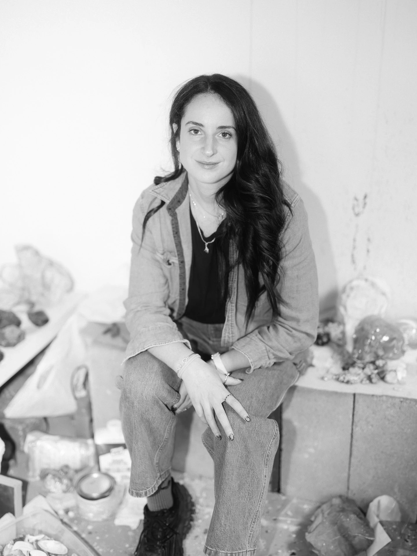 Lara Saget portrait in her Brooklyn studio in black and white