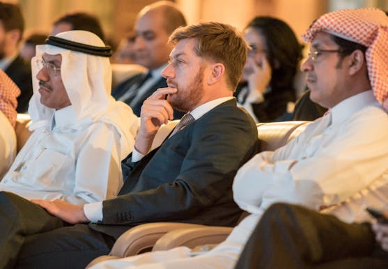 Jonathan Gray - About