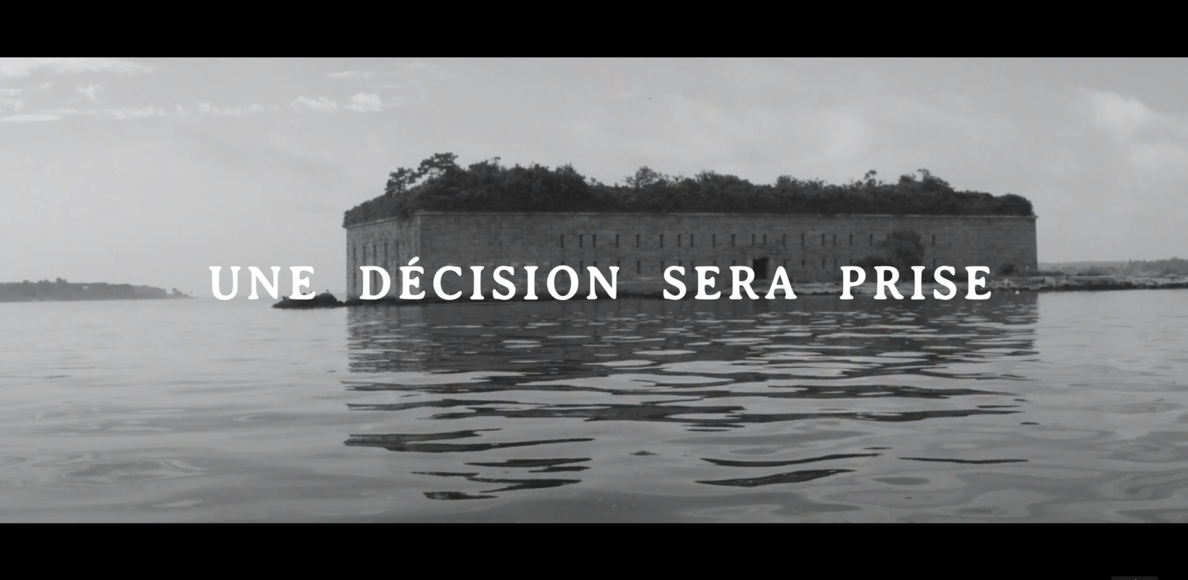 A video for the Forêt Endormie song "Une décision sera prise". In black and white, shot at Fort Gorges, a fort on an island in Portland Harbor.