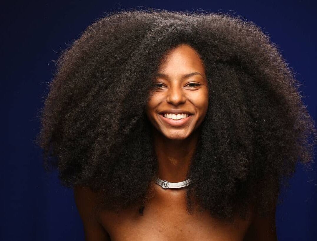 16 Tips to Grow Natural Hair Fast, Healthy & Long in 3 ...