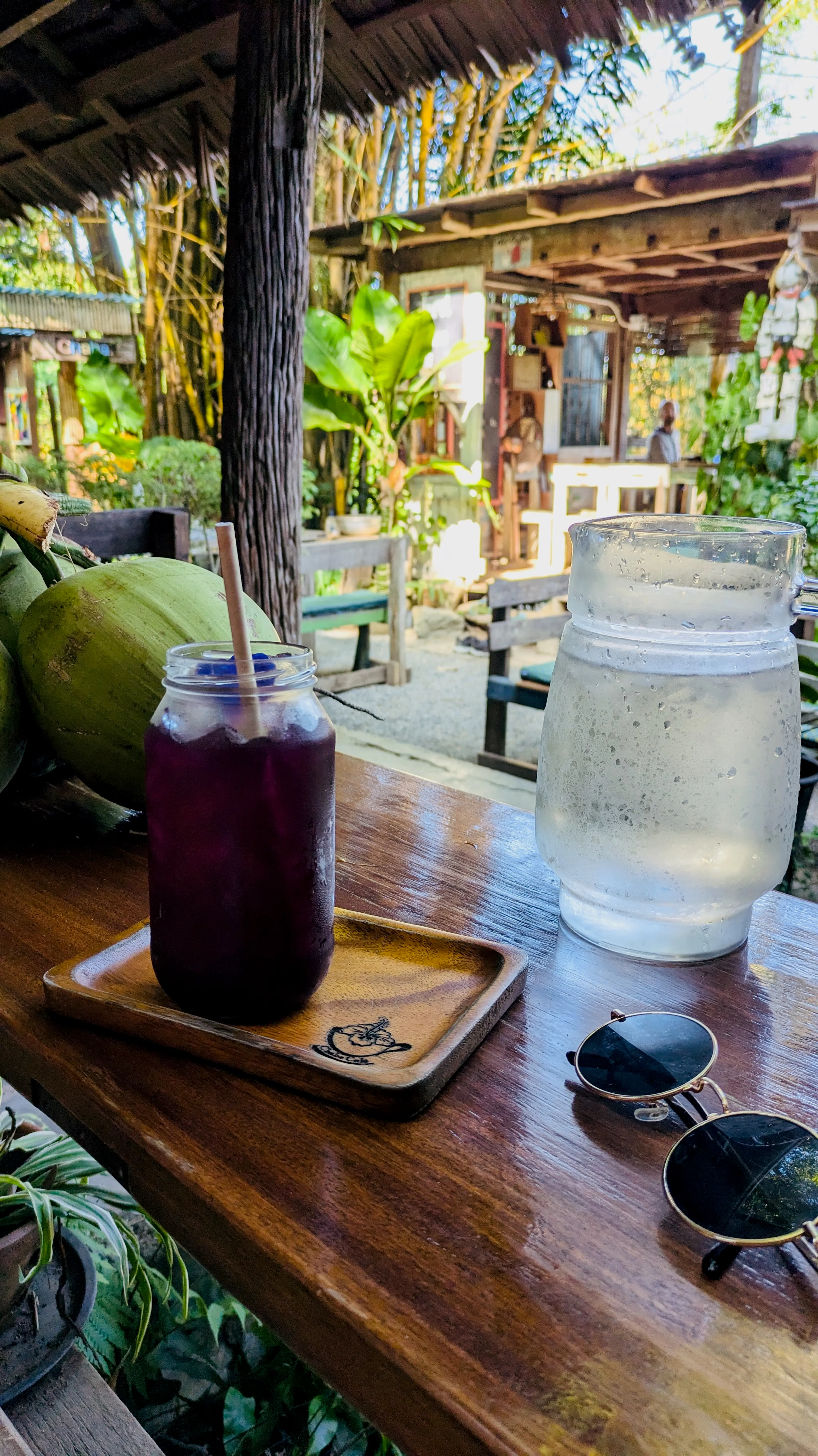Butterfly pea flower ice tea at Chaba Café