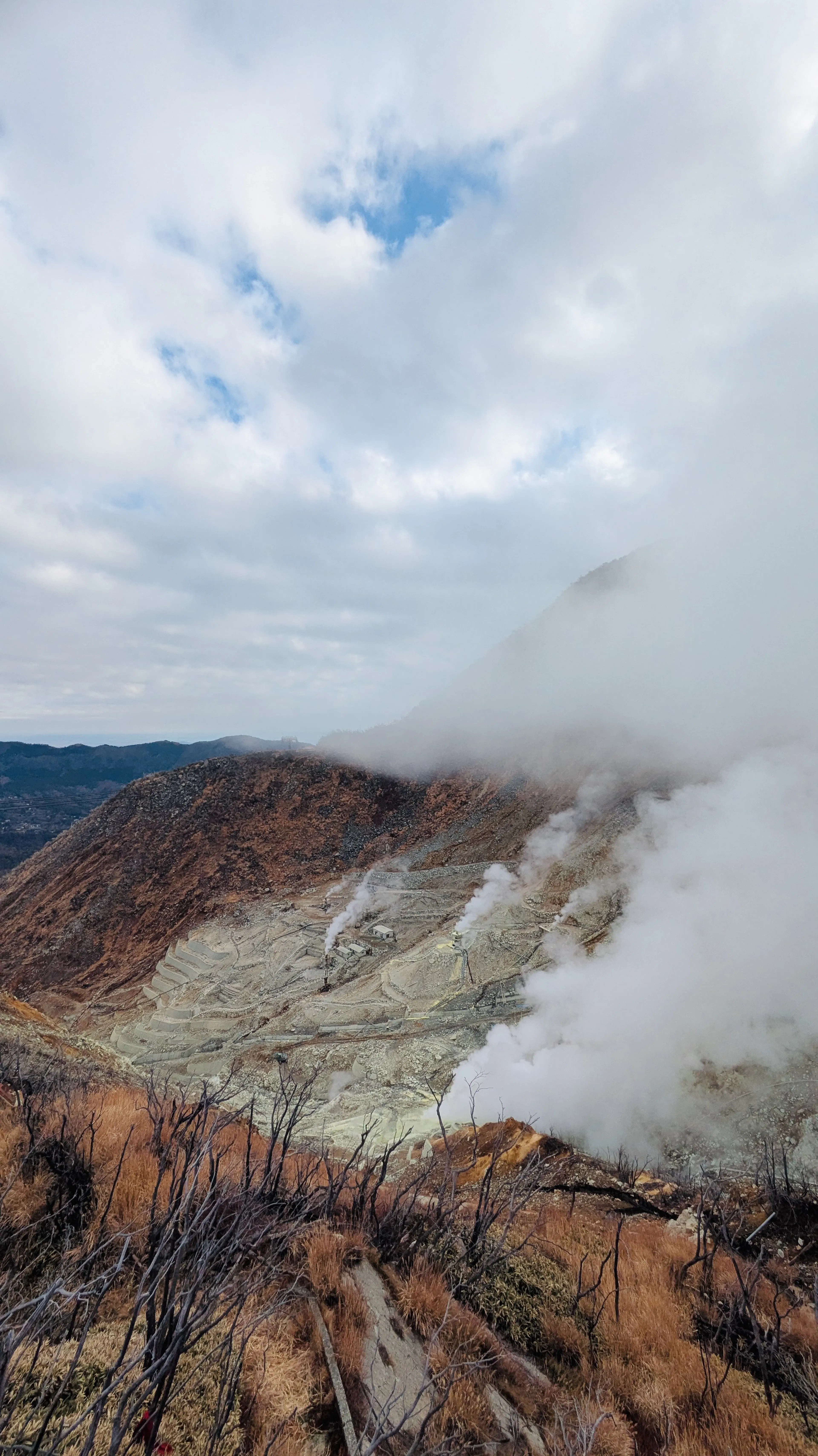 Owakudani Valley