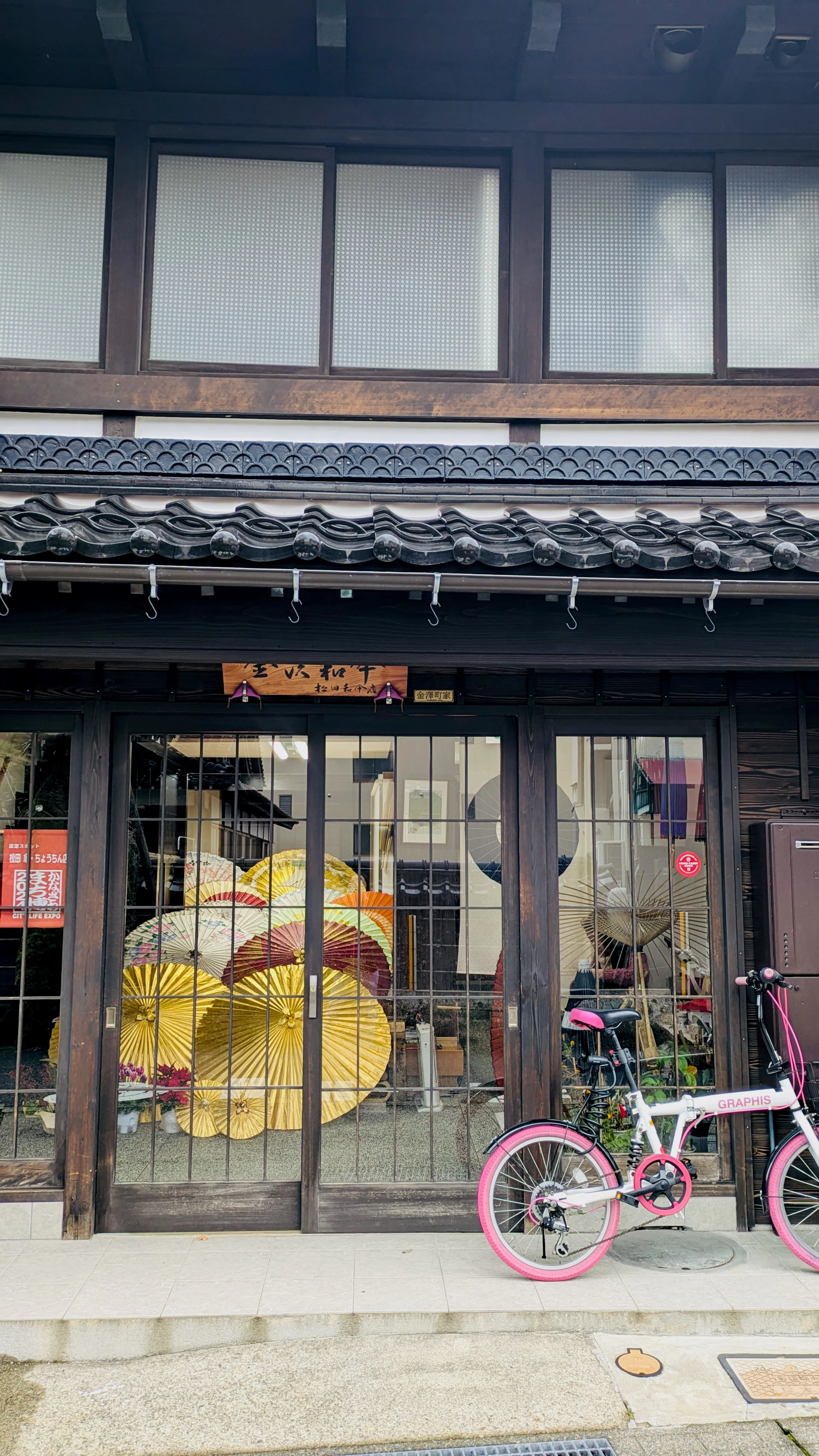 Kanazawa has arts and crafts everywhere