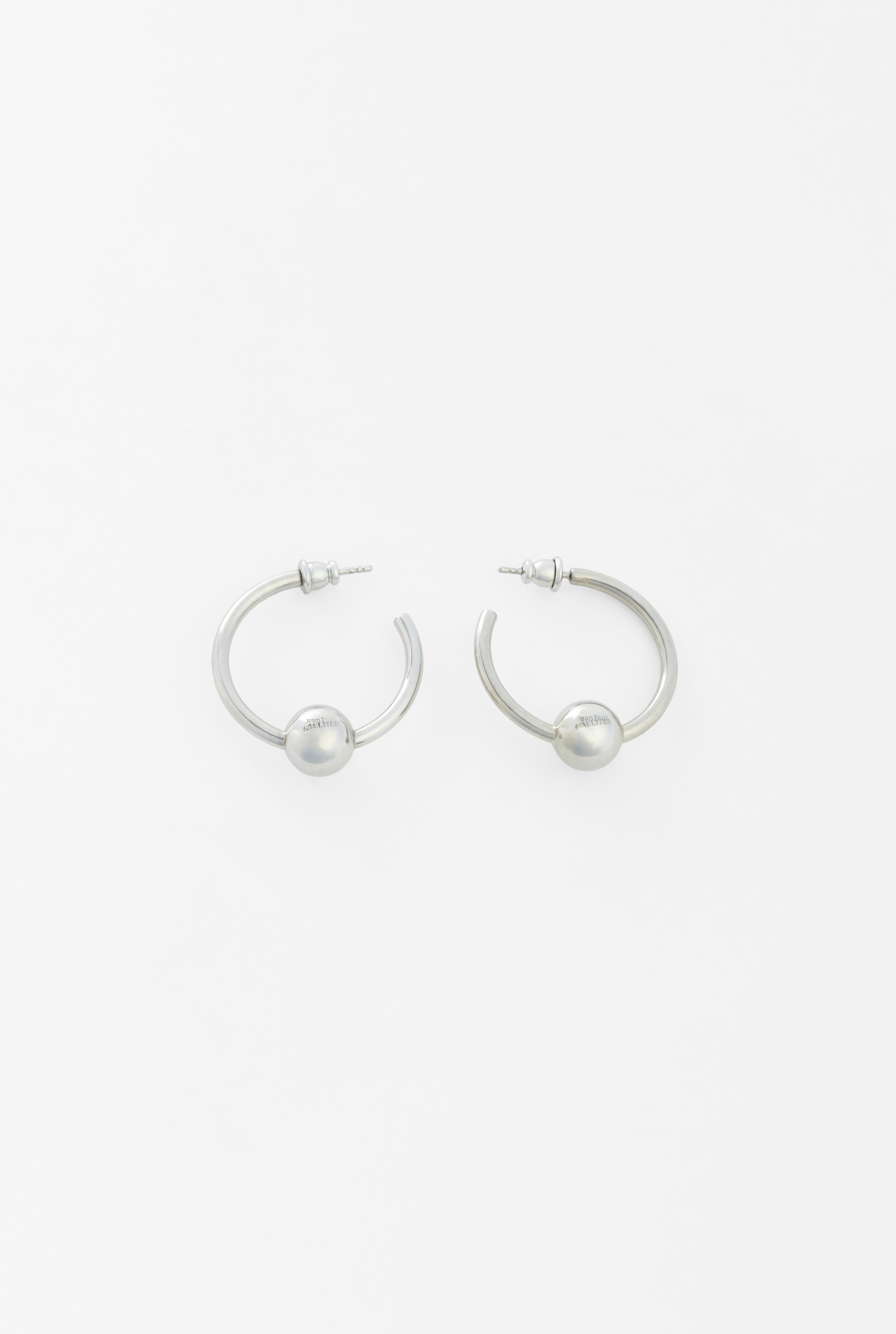 Les Boucles d'oreilles piercing Jean Paul Gaultier