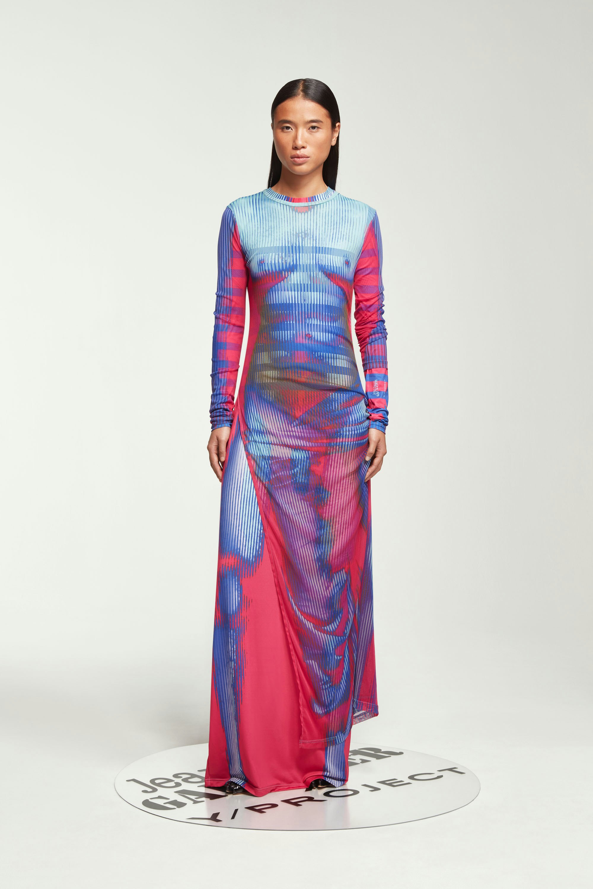 La Robe Longue Body Morph Rose et Bleue JPG x Y/Project