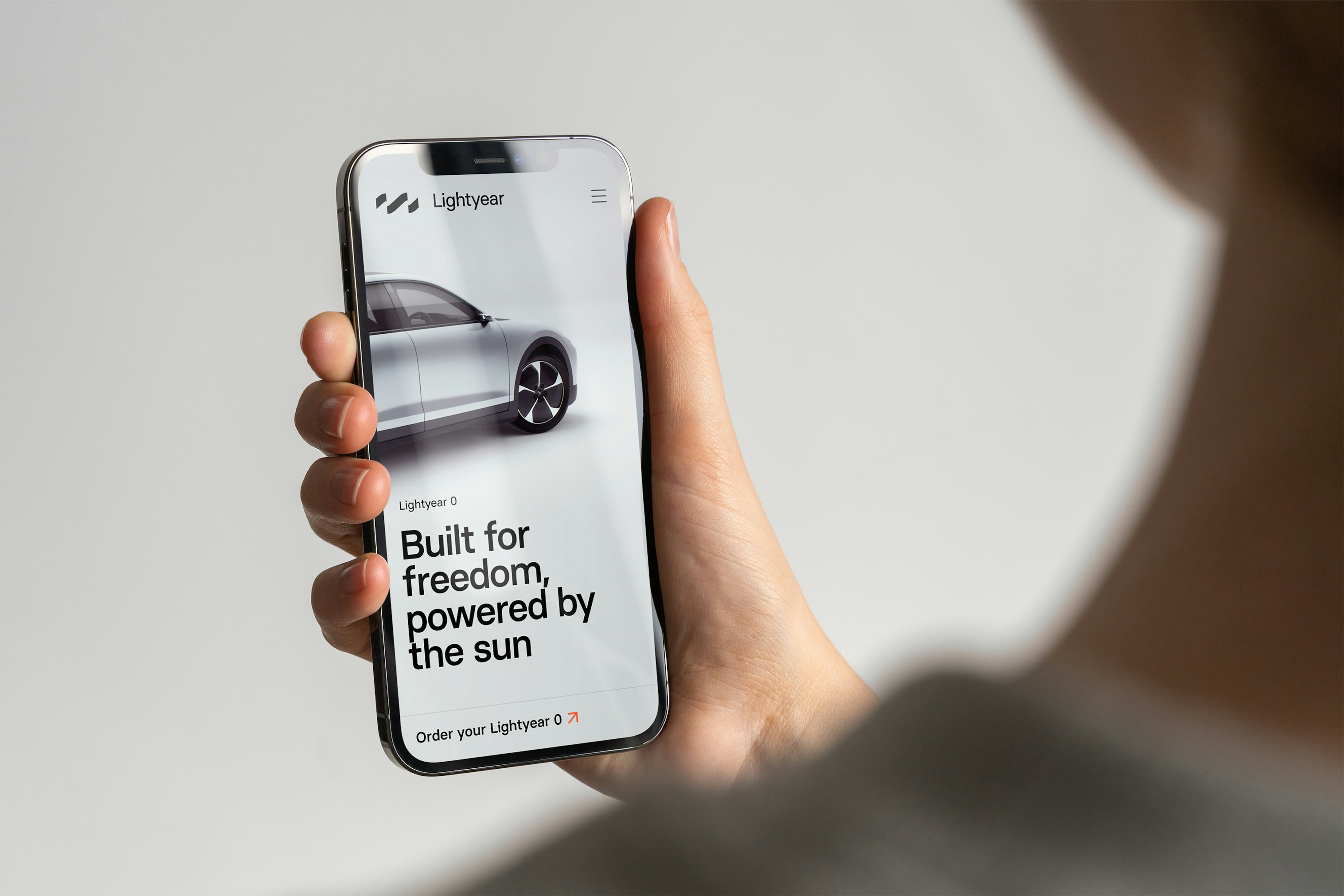 lightyear-mockup-phone