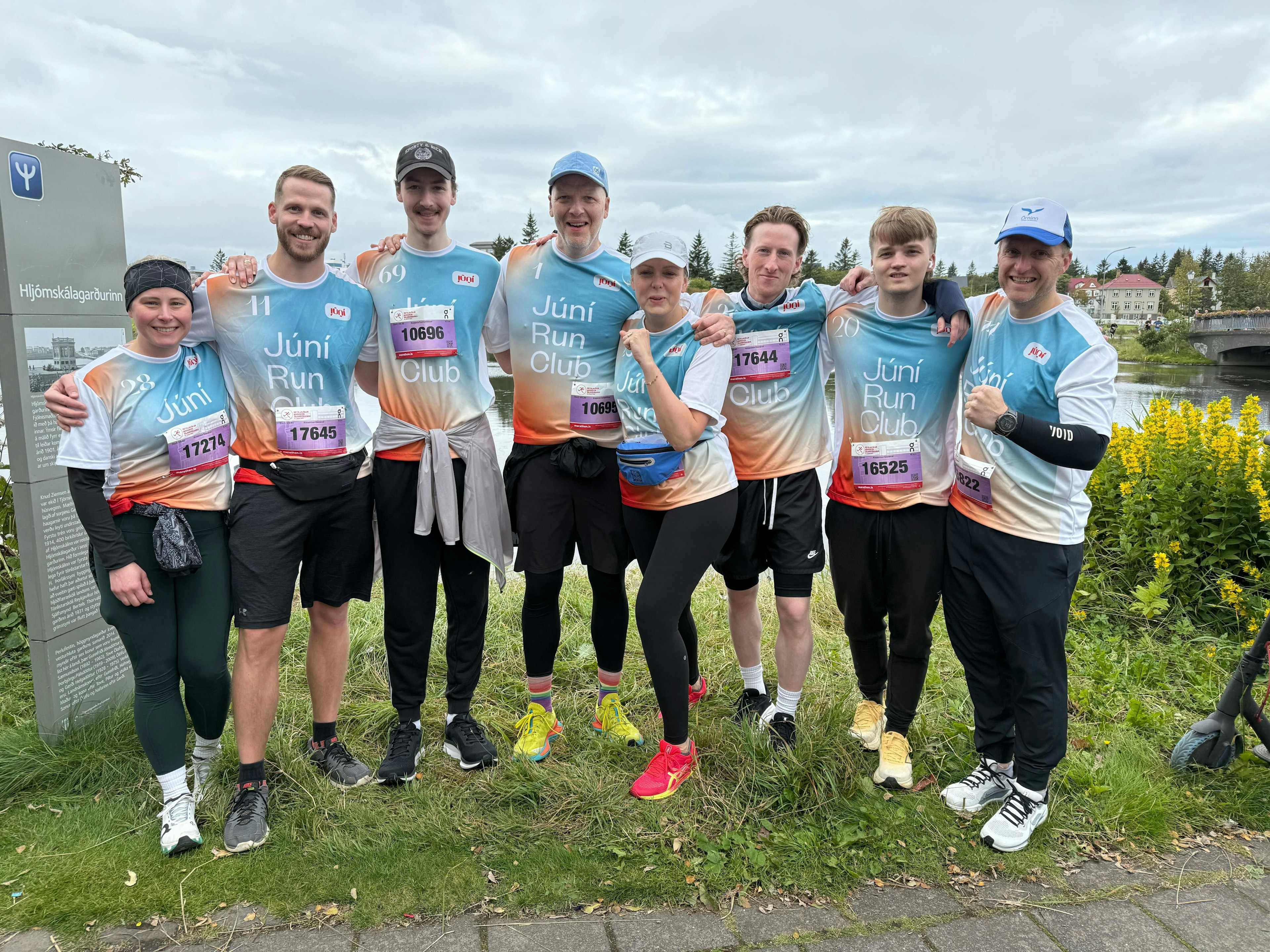 image and caption image