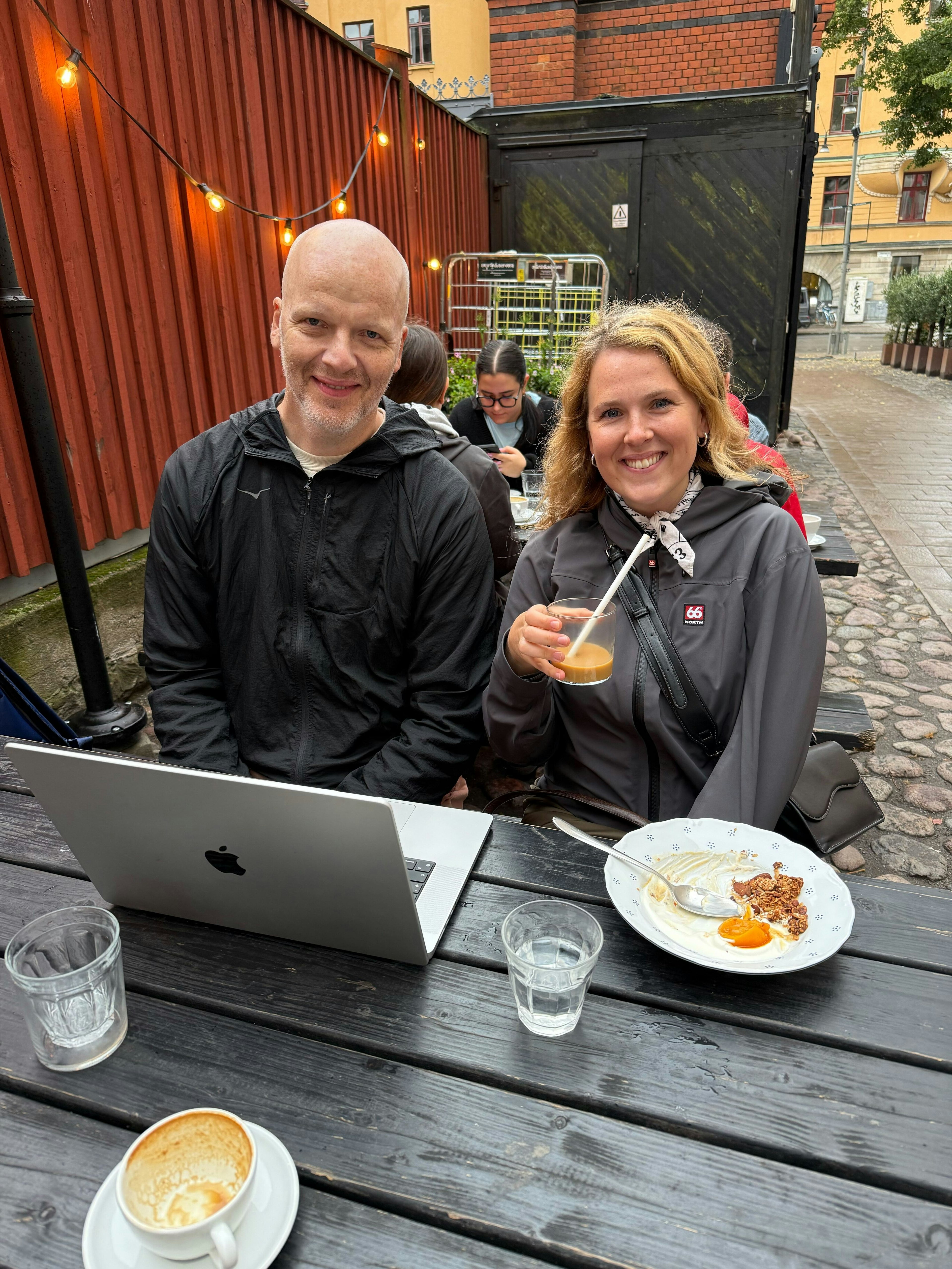 image and caption image