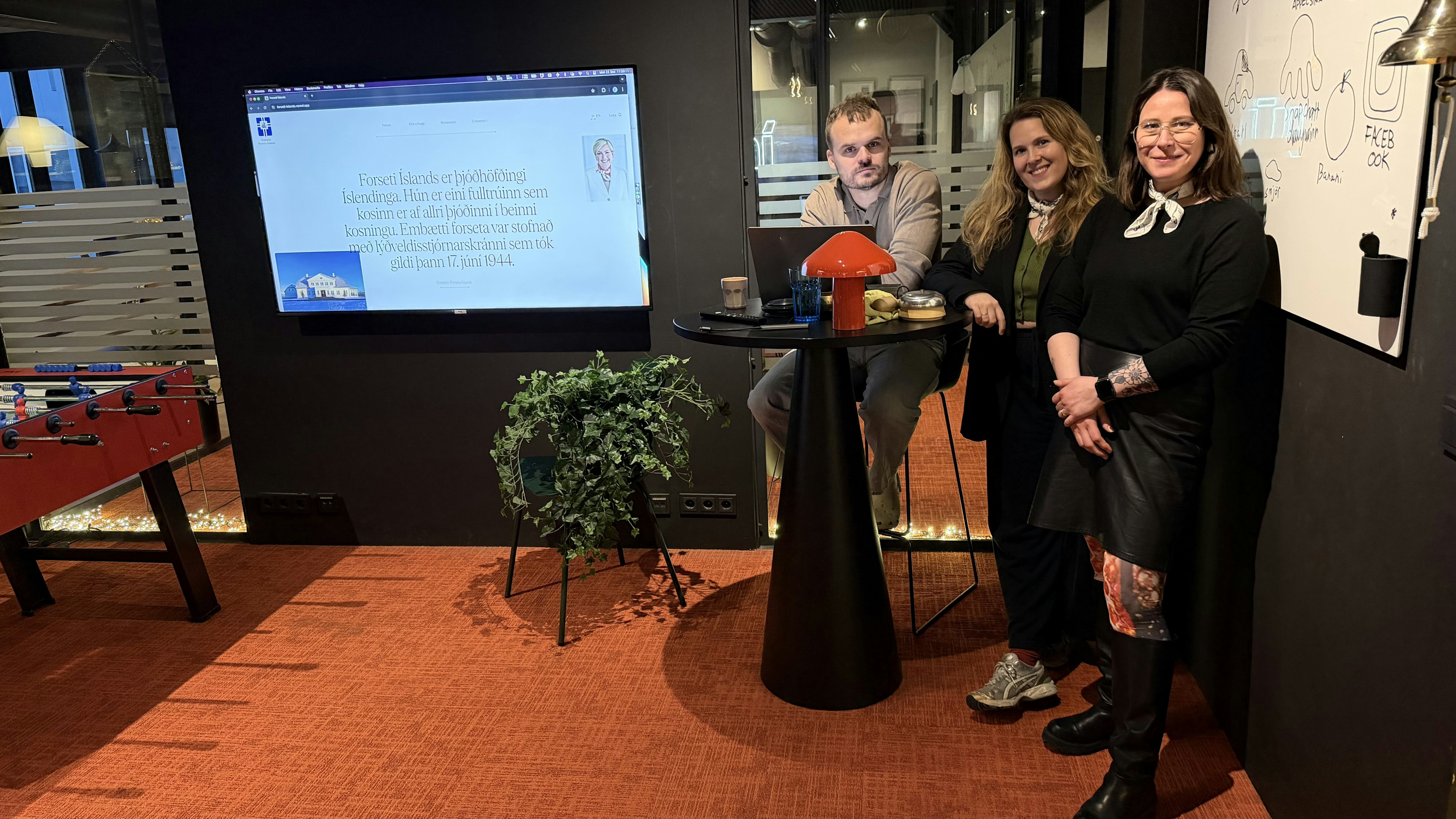 image and caption image