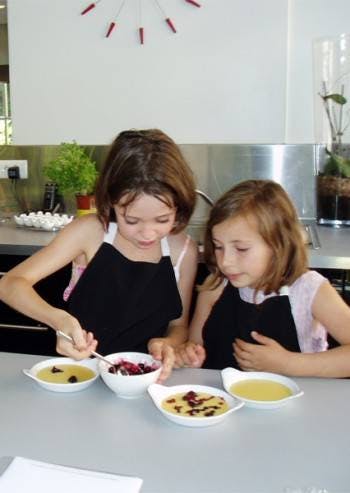 club vacances pour familles - cours de cuisine enfants