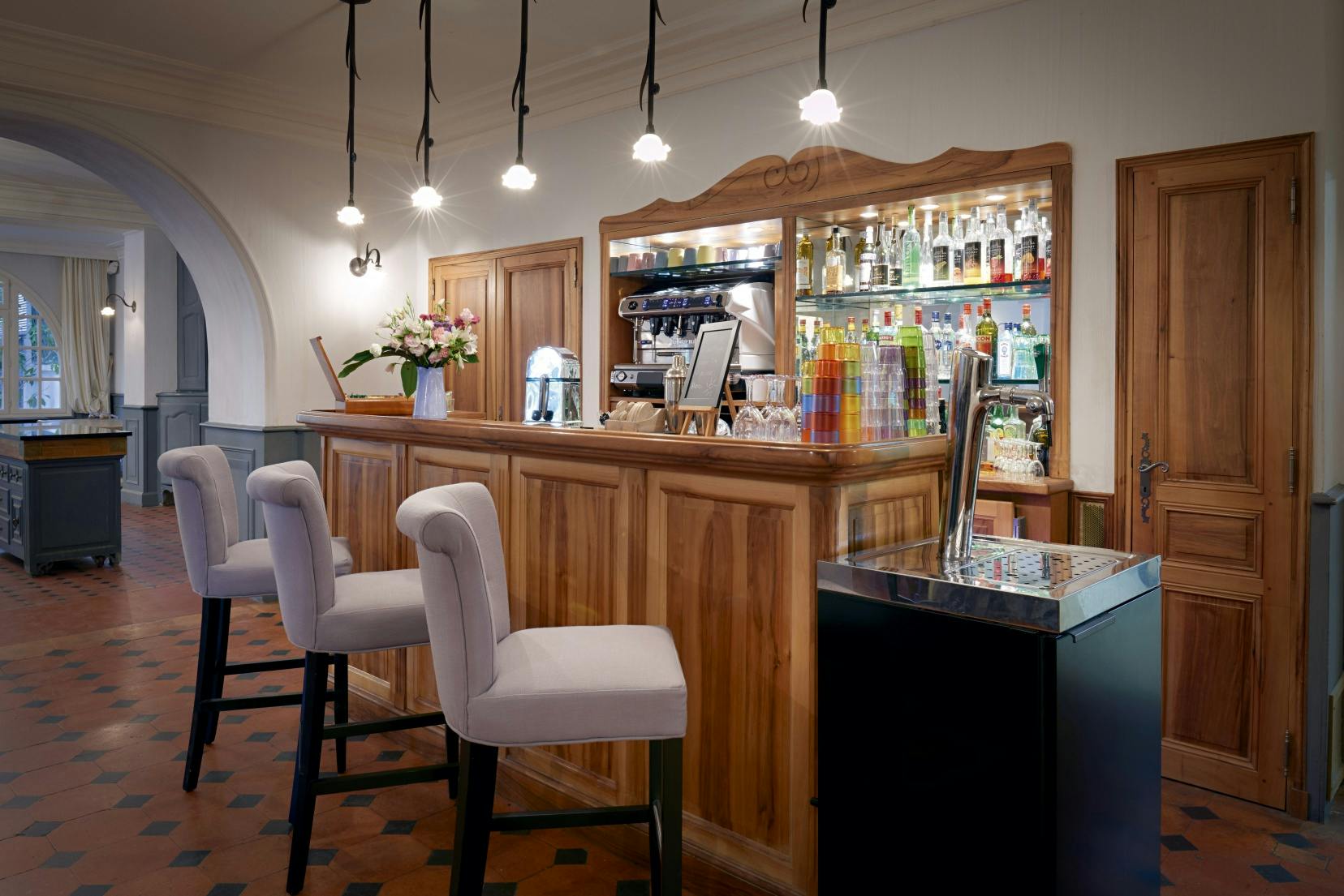 Open bar pour adultes et enfants tout inclus
