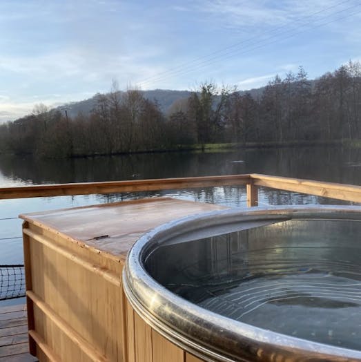 Cabane sur l'eau 4 personnes