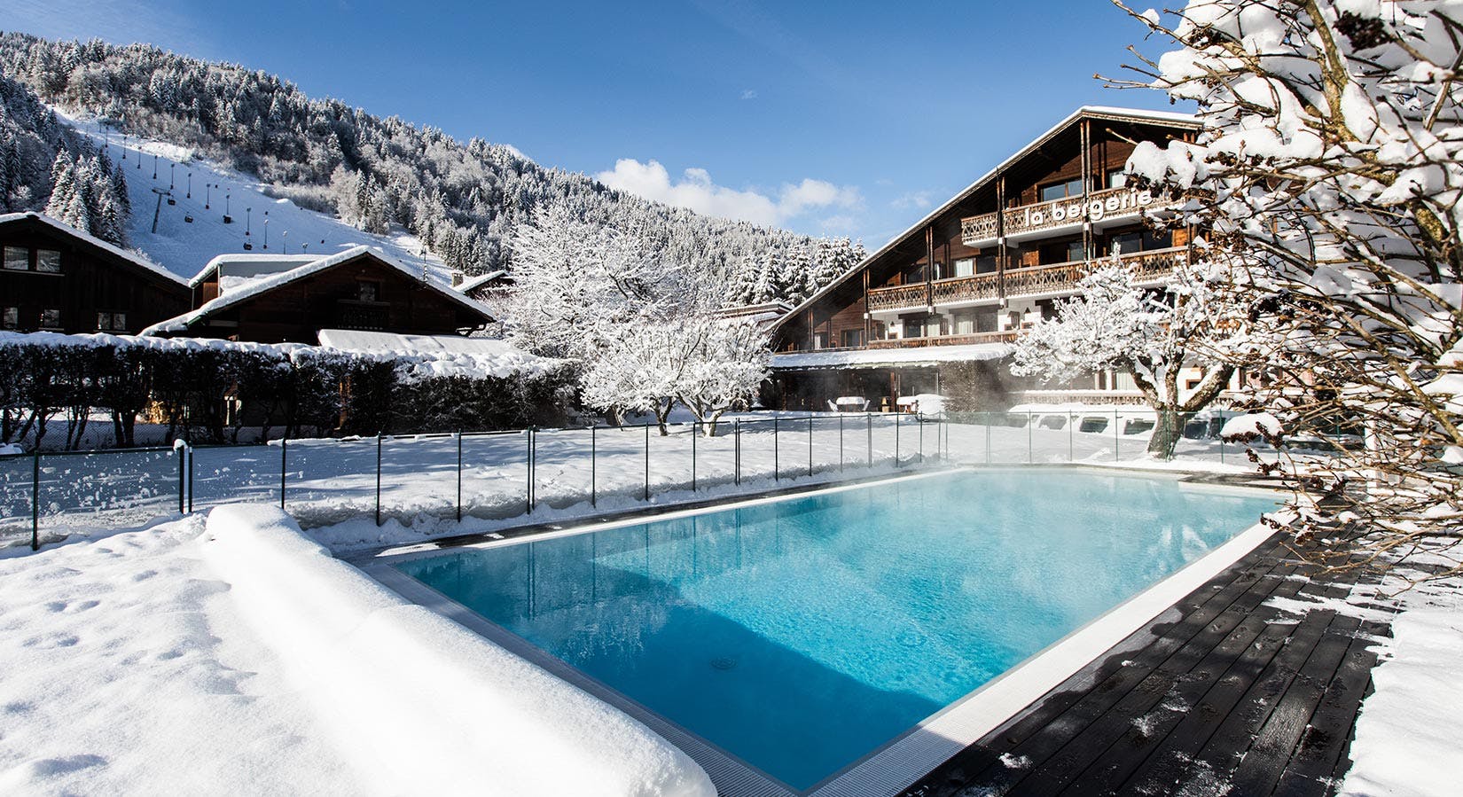 hôtel kidsfriendly à morzine avec spa et piscine