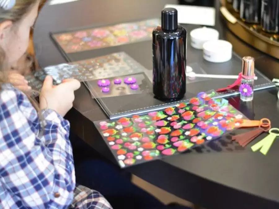 Atelier création de parfum pour enfants à Grasse