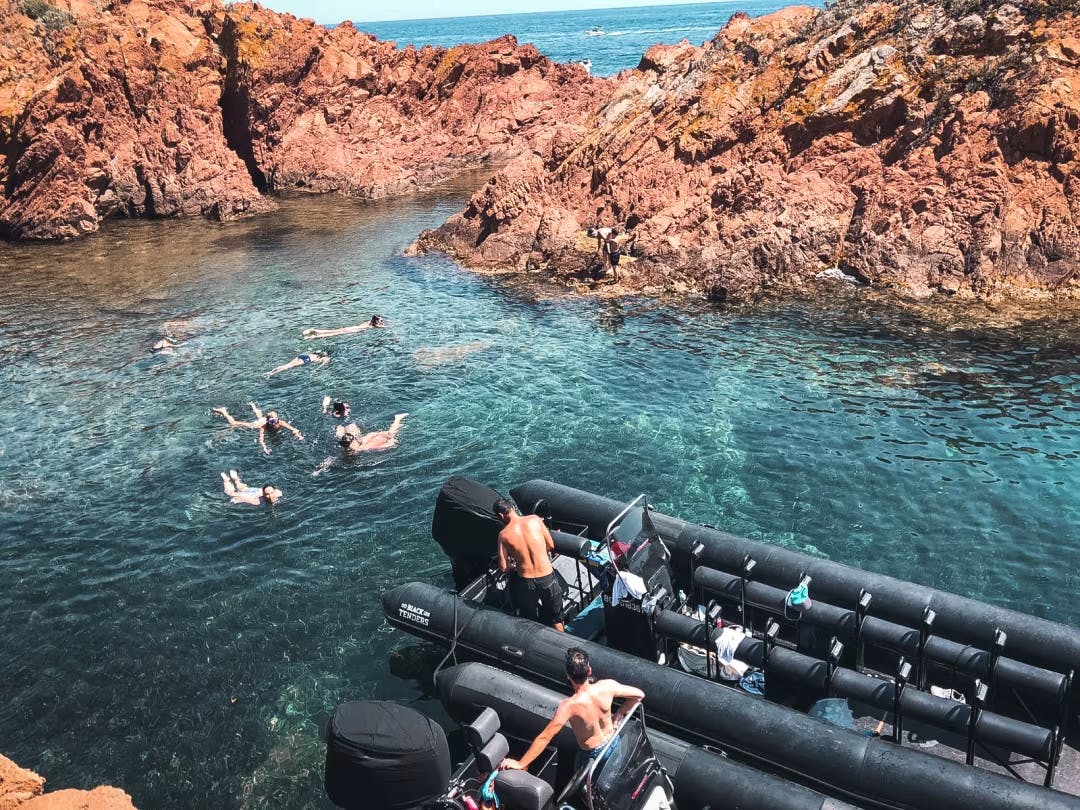 excursion aux calanques de l'esterel en famille
