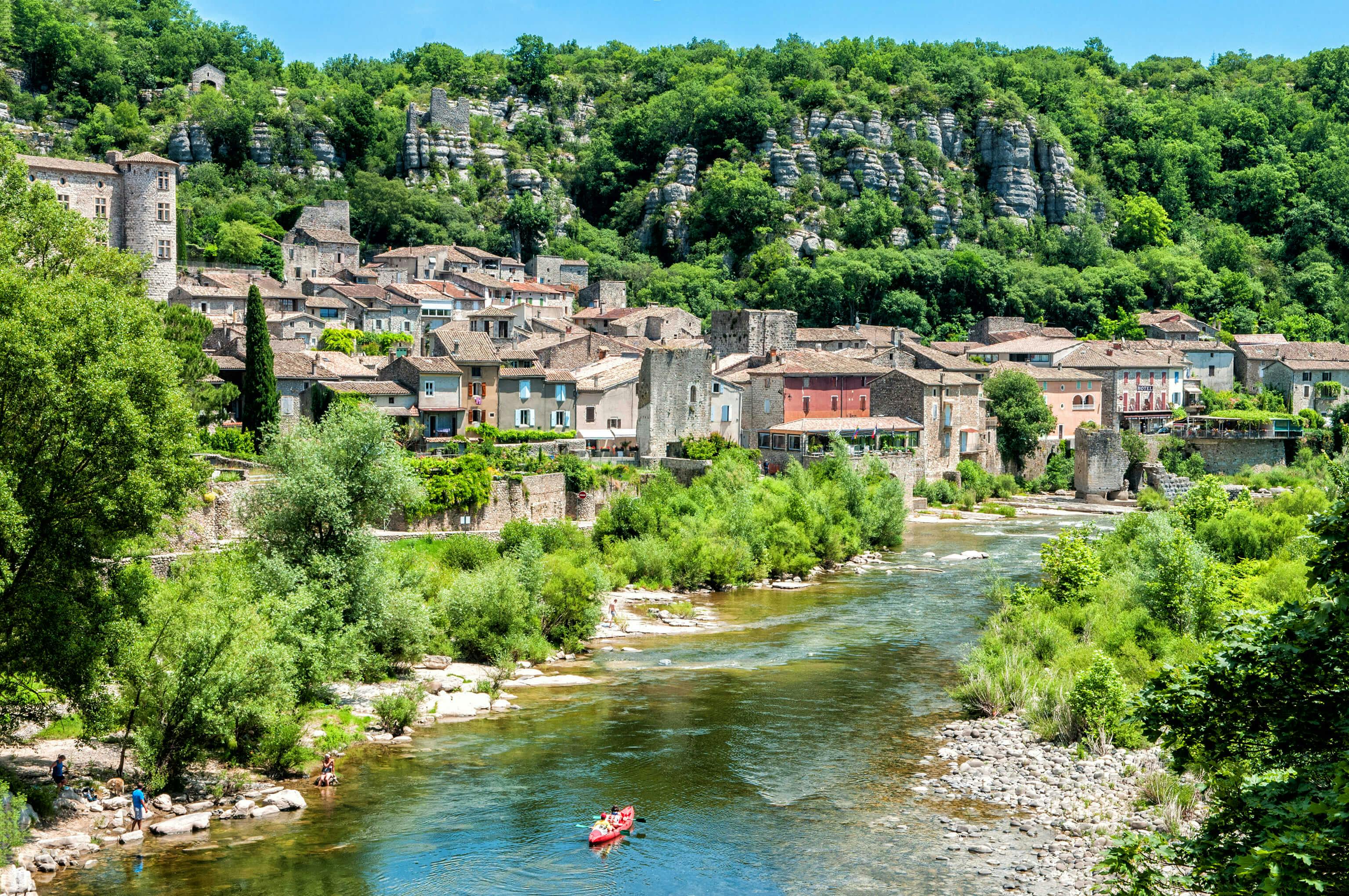 Gorgres de l'ardèche découverte du patrimoine