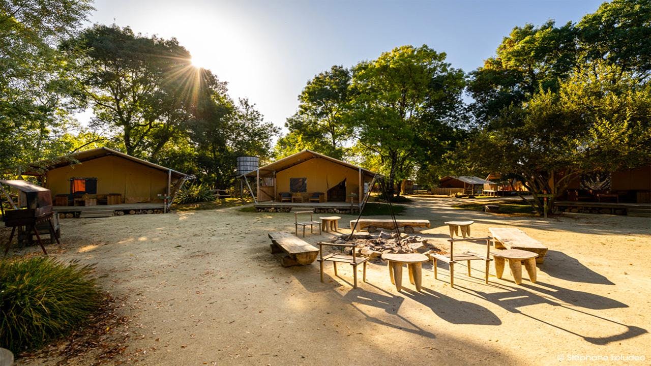 Bivouac_en_Tanzanie_Planète Sauvage