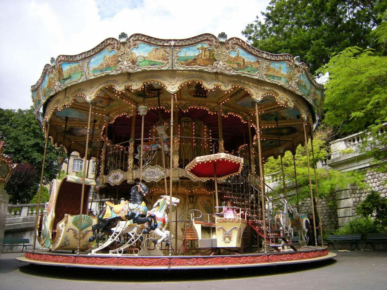 carrousel : quoi faire à paris avec bébé