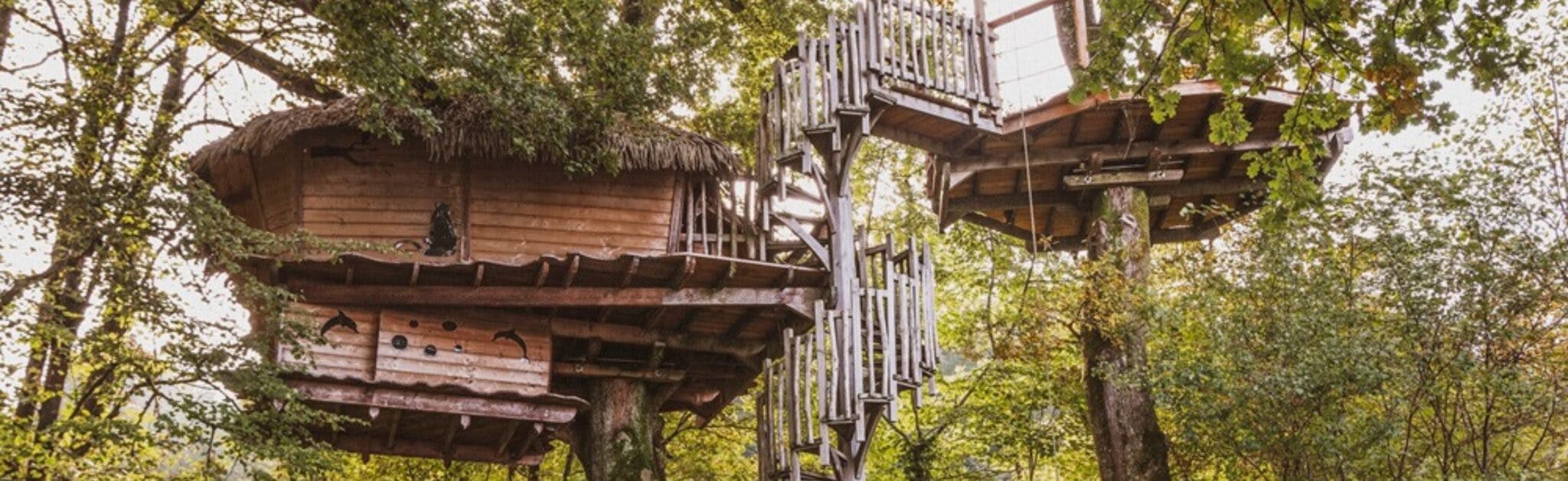 Cabane perchée au domaine des Grands Lacs
