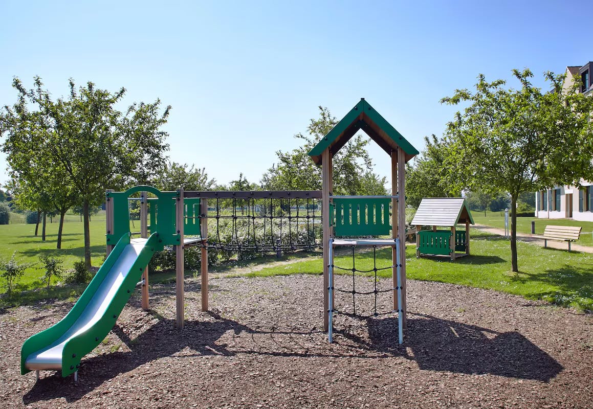 Hôtel pour familles avec aire de jeux enfants