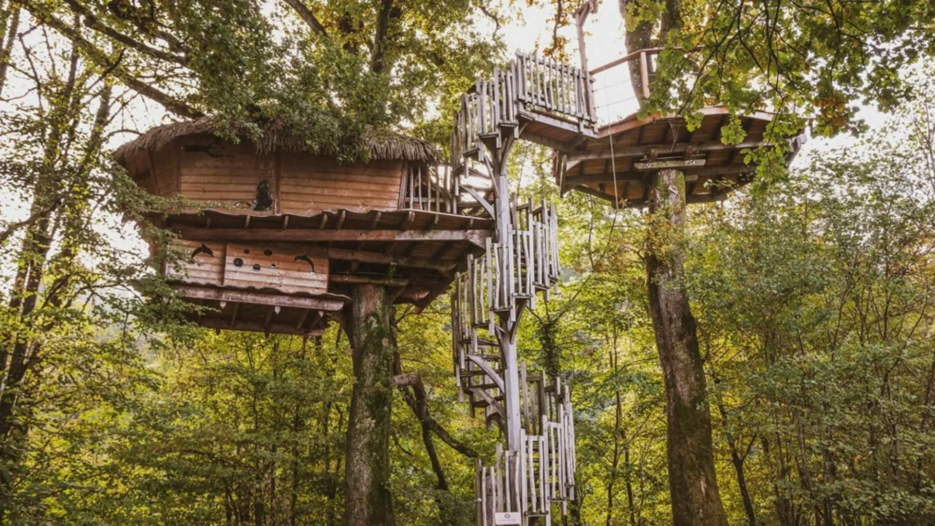 cabane perchée 5 personnes