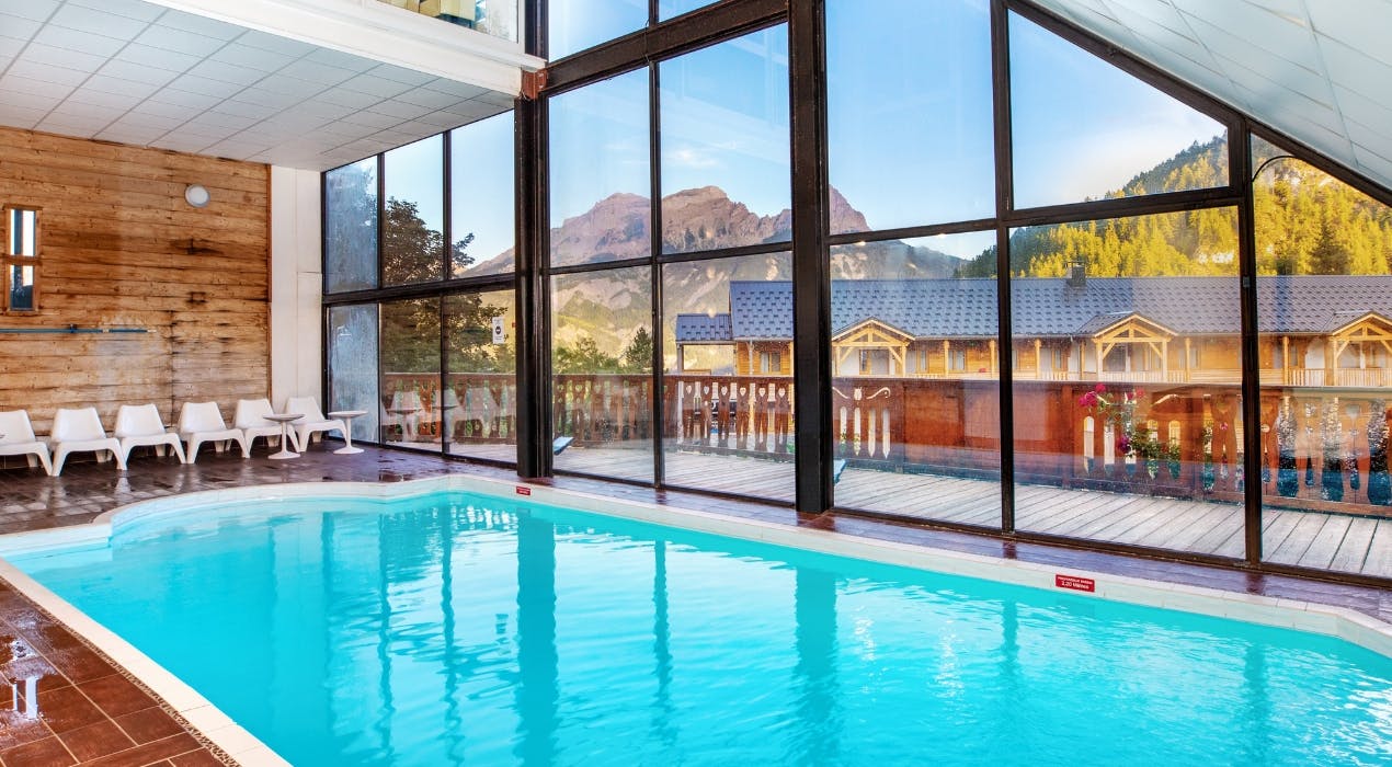 hôtel avec piscine chauffée Pra Loup