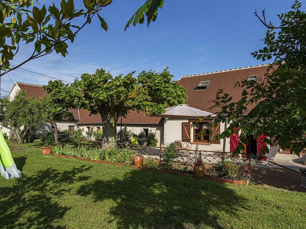 Gîte familial avec jardin, jeux enfants et près des châteaux de la Loire