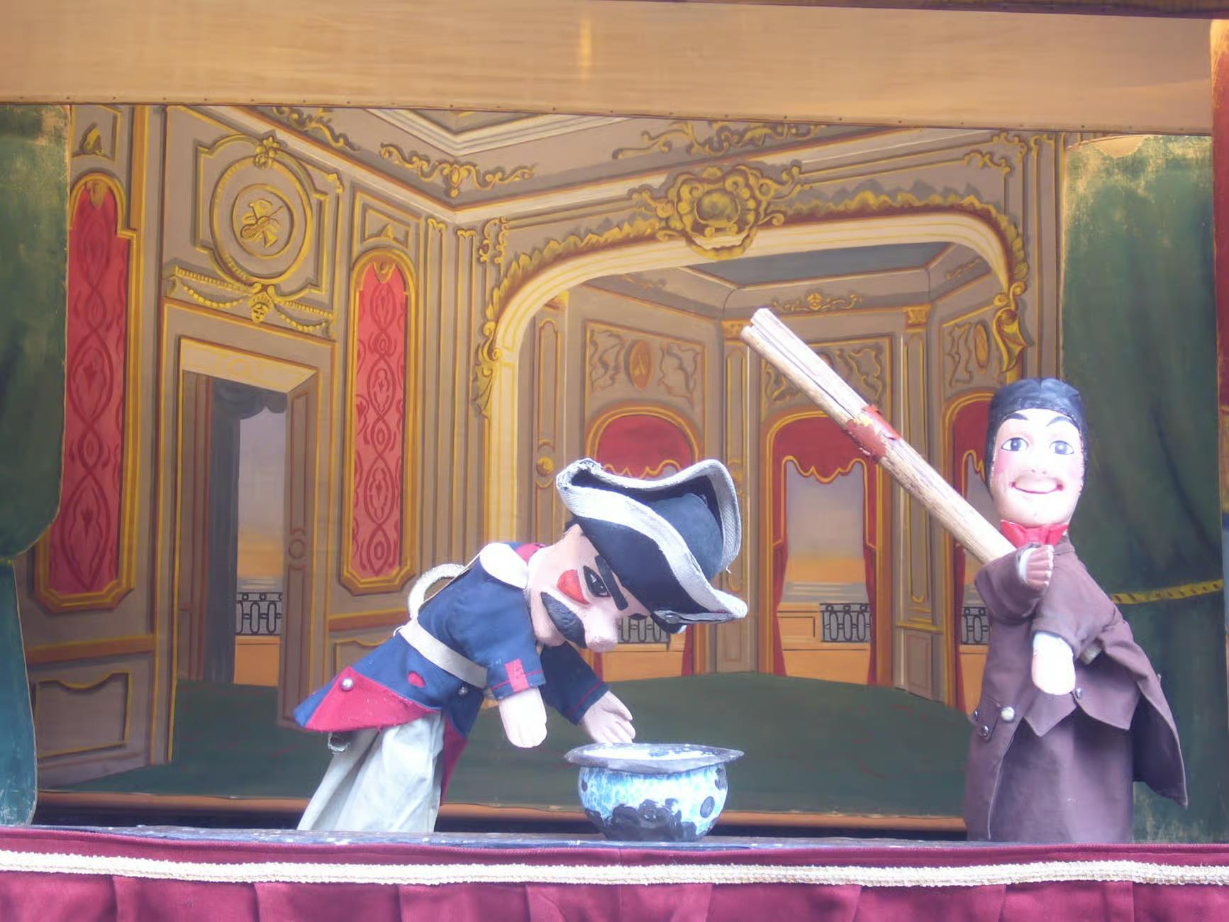 Lyon- Véritable Théâtre Guignol du Parc de la Tête d'Or 