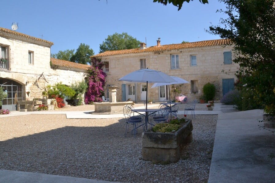 Mas de Sylvéréal avec chambres famille en camargue