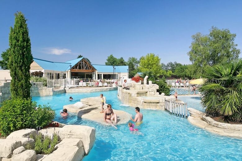 camping avec parc aquatique au coeur des Chateaux de la Loire