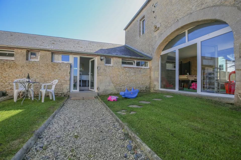 gîte familial avec jeux et animaux Calvados