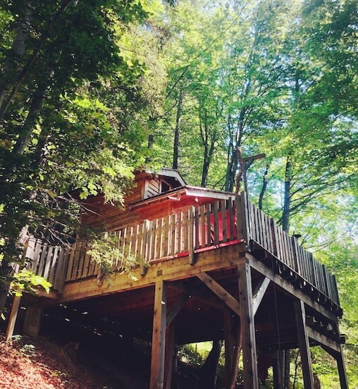 cabane charlotte perchée 5 personnes Alpes