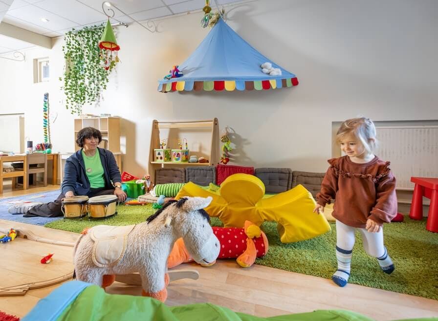 encadrement club bébé MMV