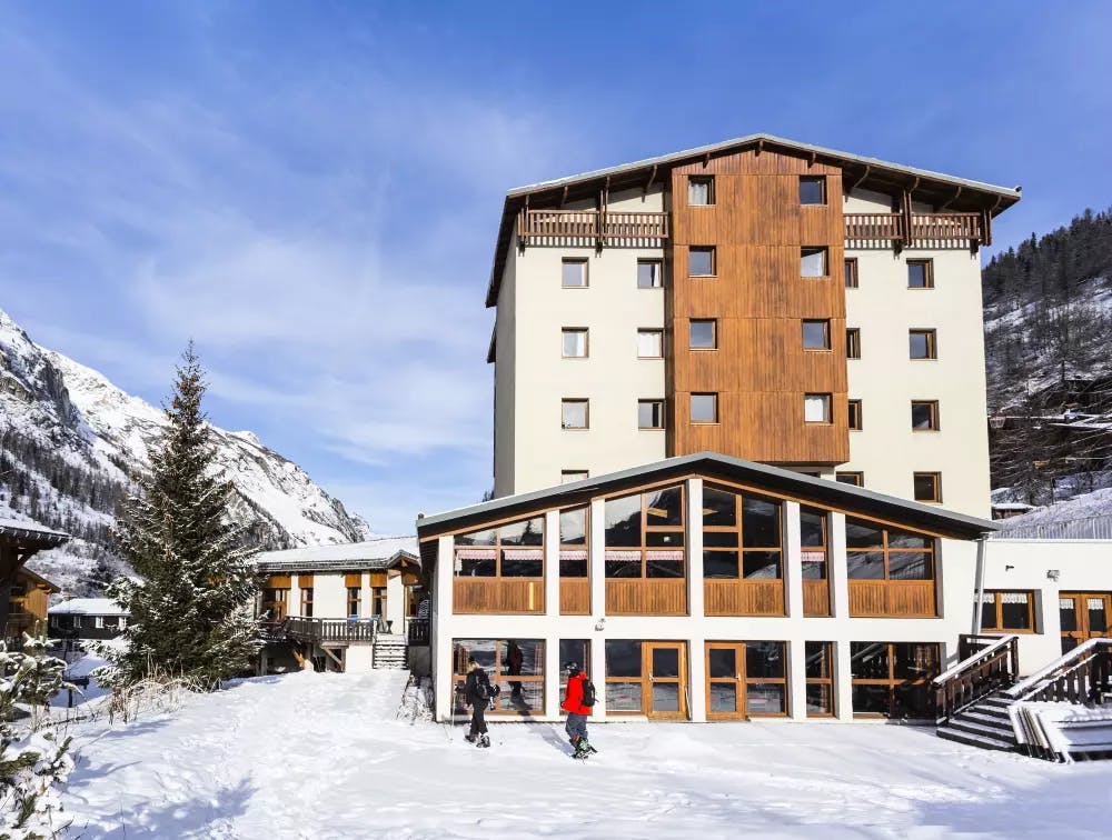 village club MMV les Brevières avec club bébé