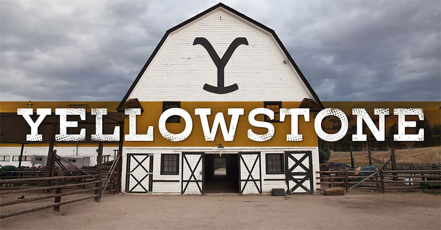 Granero del programa de televisión de Yellowstone con la marca 'Y'.