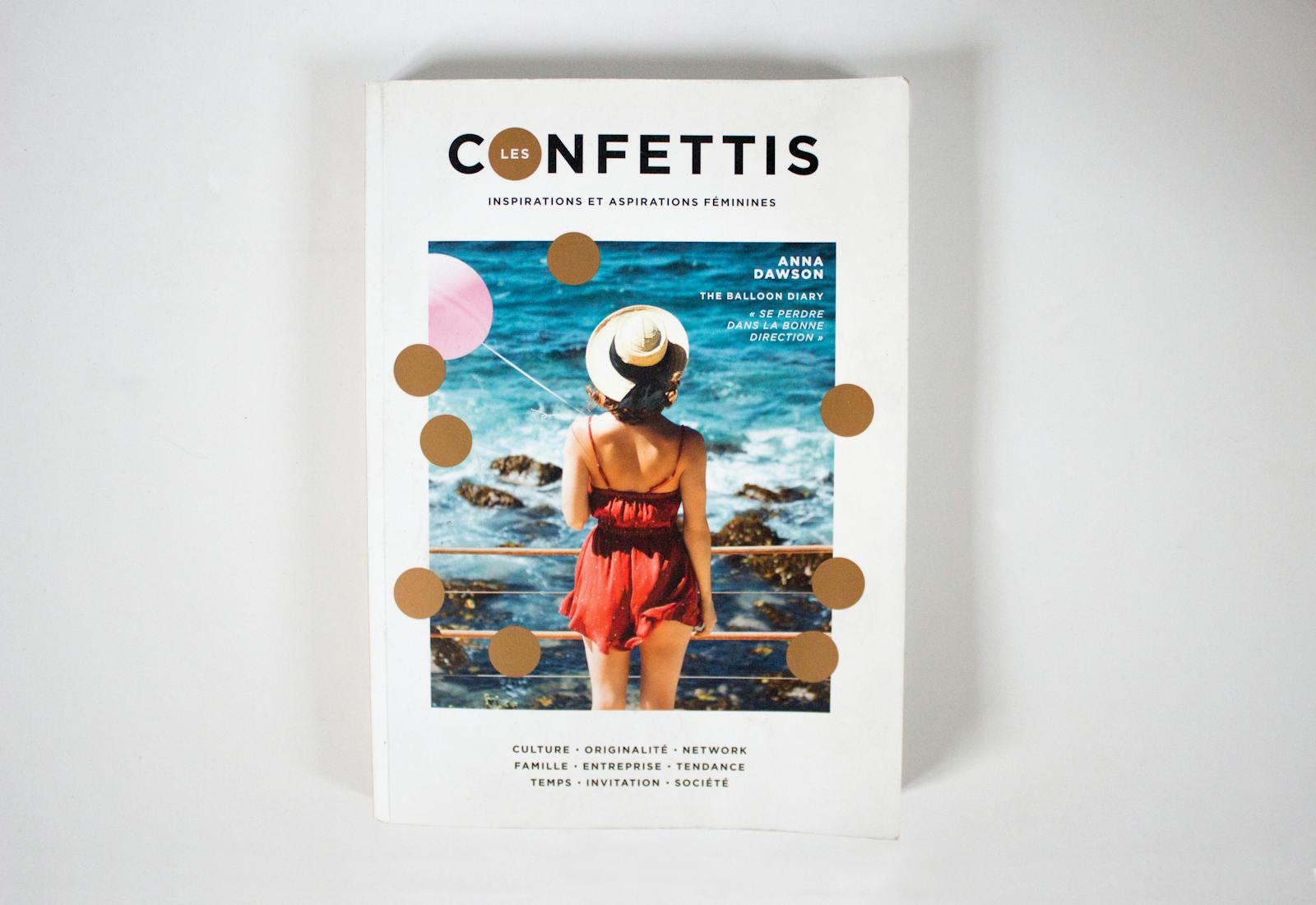 cover of the magazine "Les Confettis"