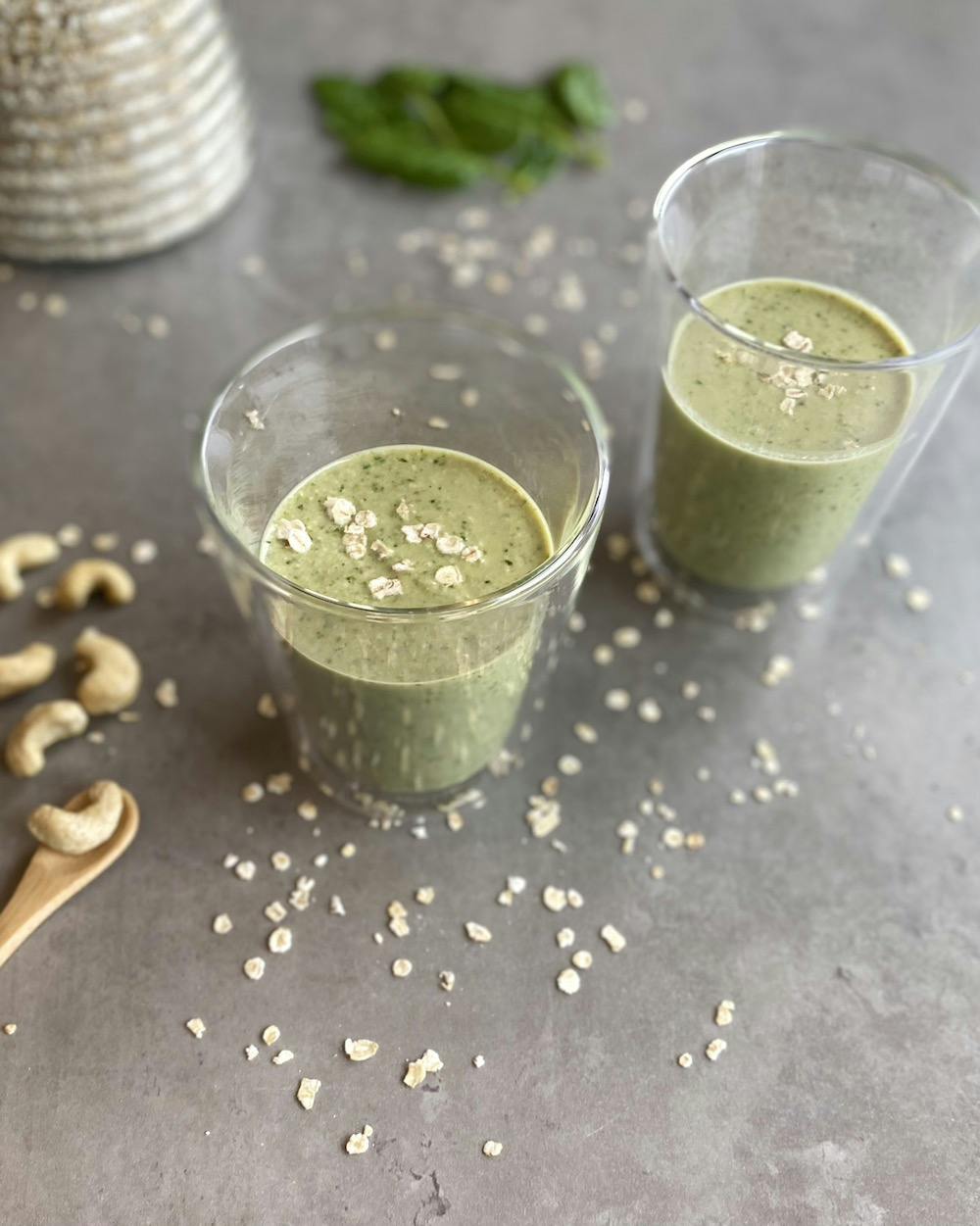 Smoothie z bananem i gruszką