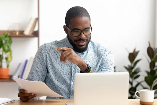What essential features should you evaluate when choosing a cold email outreach tool?