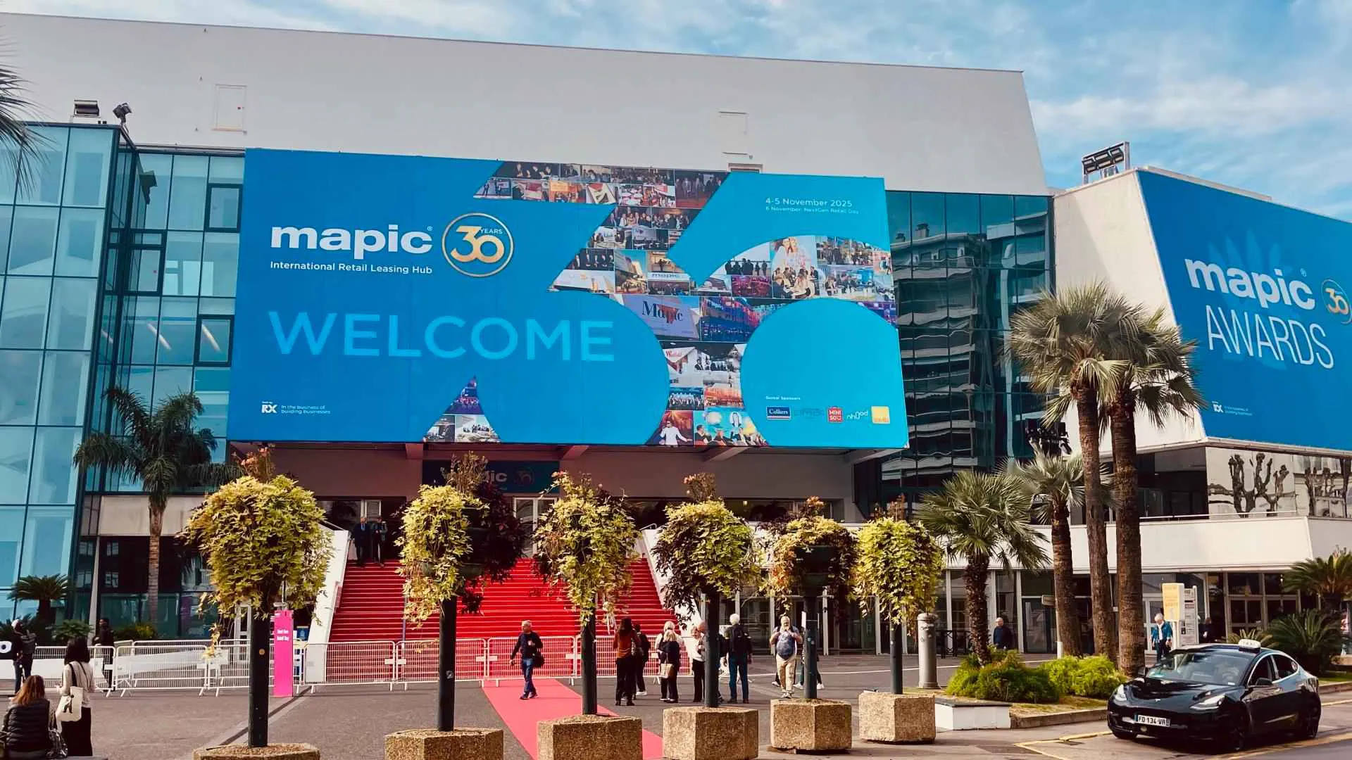 Billboard of Mapic