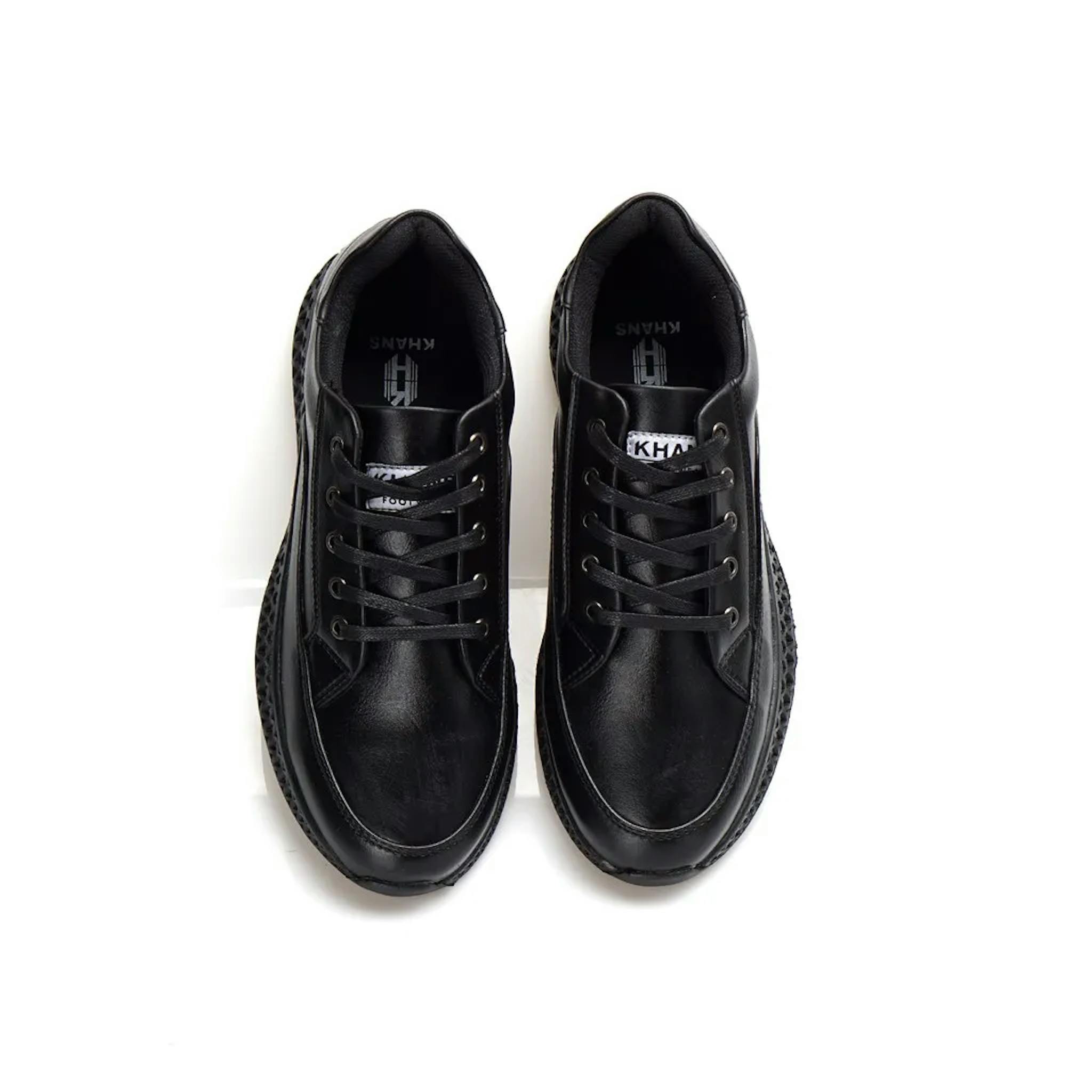 Sepatu pria casual Khans hitam