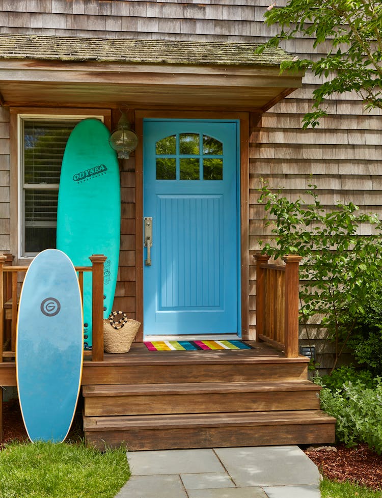 Welcoming entryway in a Montauk beach house featuring coastal decor elements, designed by K.A. Murphy Interiors